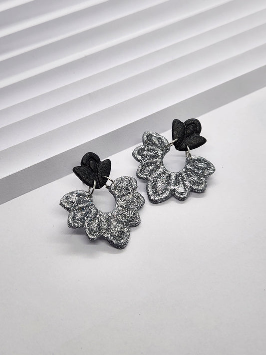 Flor (Plateado Negro)